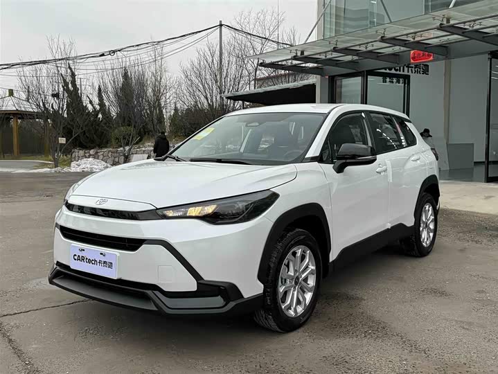 Фото 1 - Toyota Frontlander