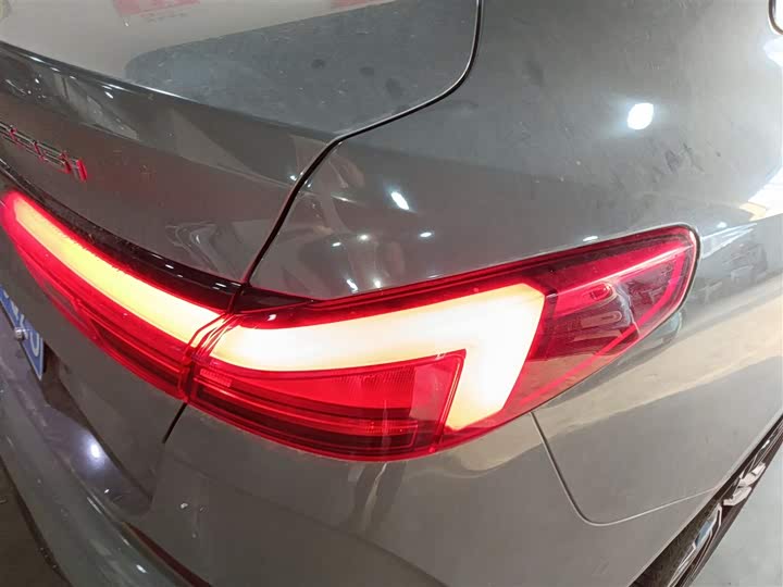 Фото 8 - BMW 2 Series