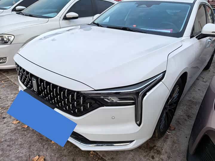 Фото 1 - Bestune B70