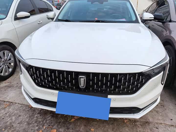 Фото 2 - Bestune B70