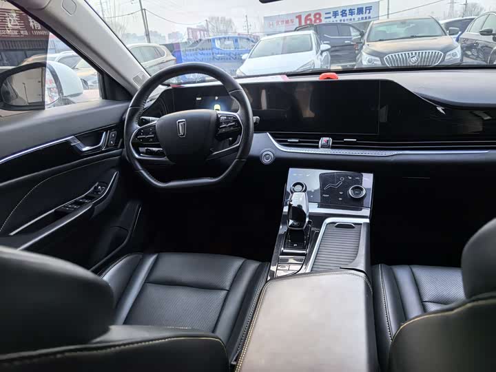 Фото 5 - Bestune B70