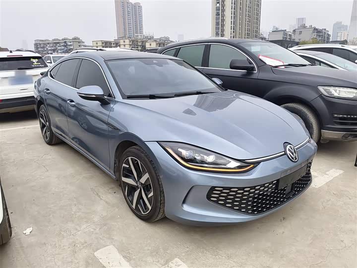 Фото 4 - Volkswagen Lamando L