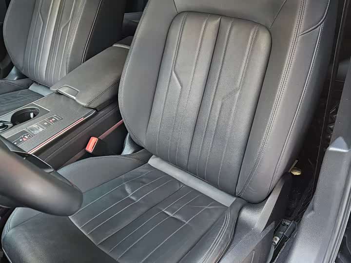 Фото 9 - Audi A6