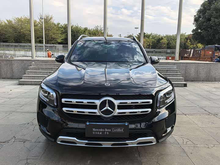 Фото 2 - Mercedes-Benz GLB-Class