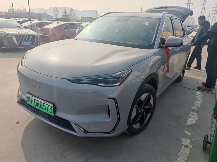 Фото 1 - Geely Galaxy E5