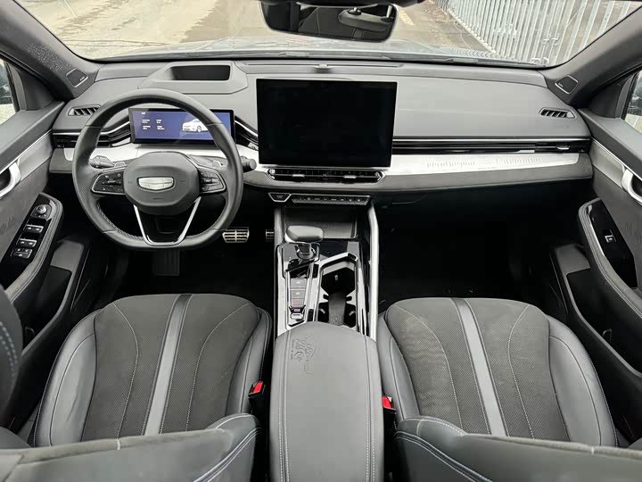 Photo 6 - Geely Preface