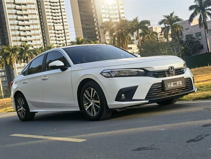 Фото 3 - Honda Civic