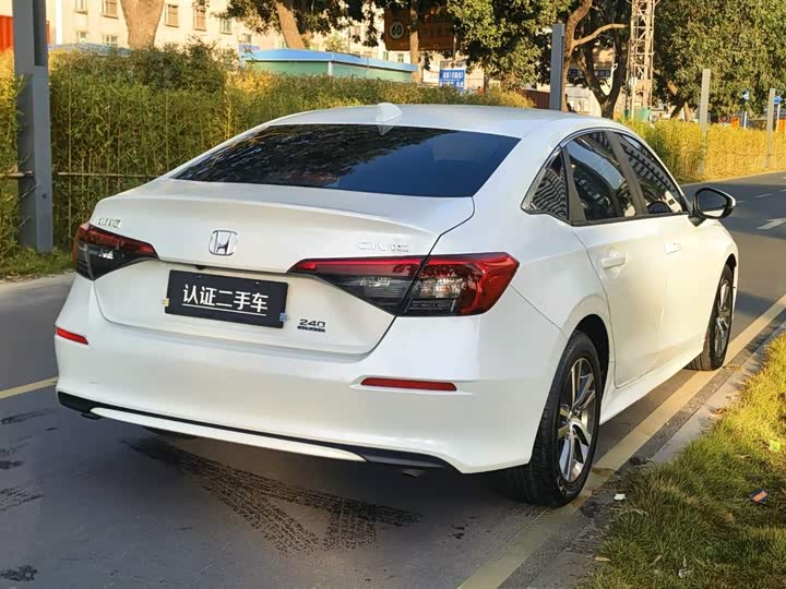 Фото 7 - Honda Civic