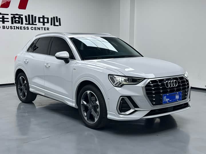 Фото 3 - Audi Q3