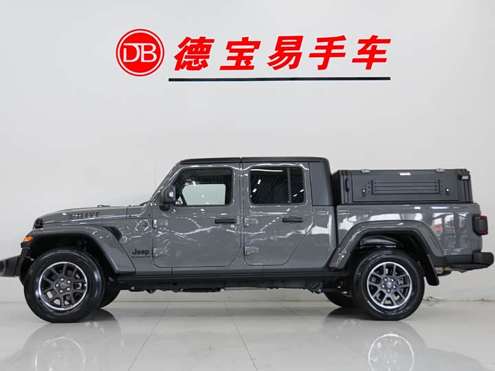 Фото 2 - Jeep Gladiator