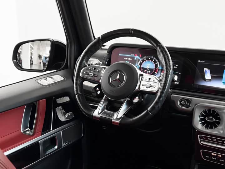 Фото 6 - Mercedes-Benz G-Class AMG