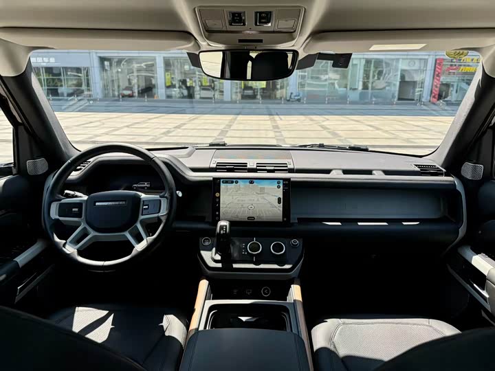 Фото 3 - Land Rover Defender