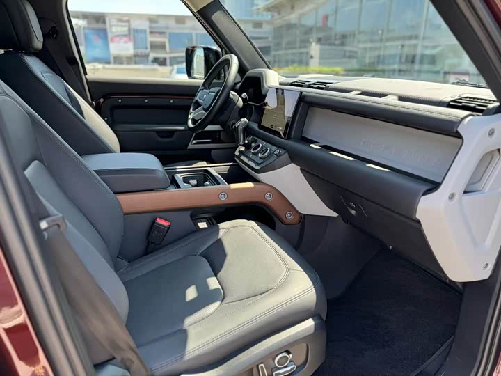 Фото 5 - Land Rover Defender