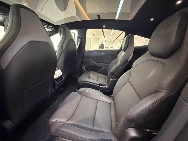 Фото 5 - Tesla Model Y