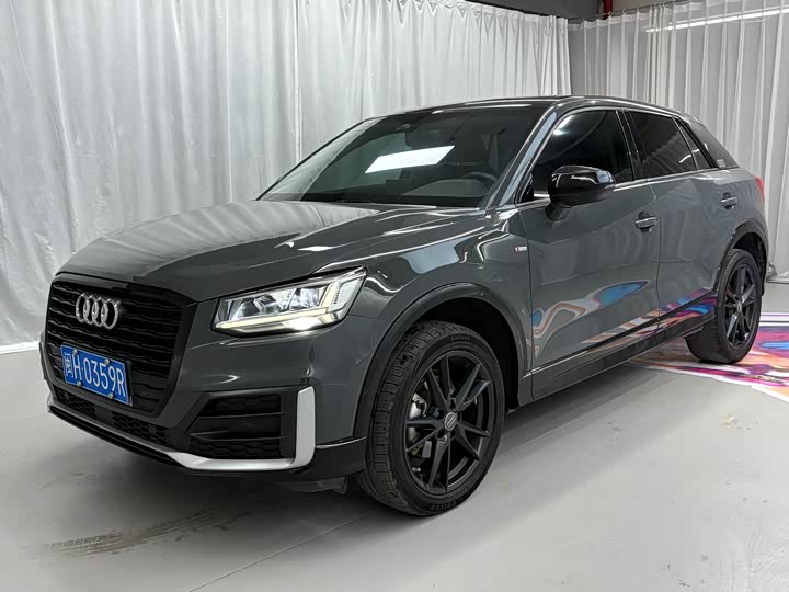 Фото 1 - Audi Q2L