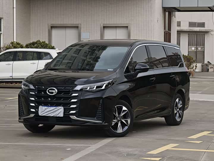 Фото 1 - GAC Trumpchi M6