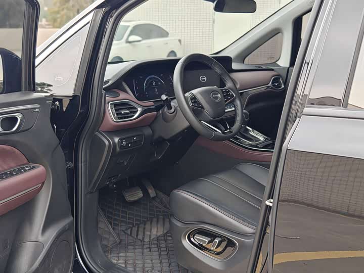 Фото 6 - GAC Trumpchi M6