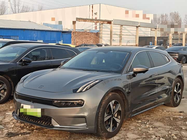 Фото 1 - Zeekr 001