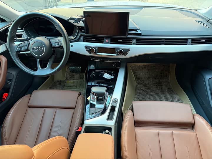 Фото 6 - Audi A5