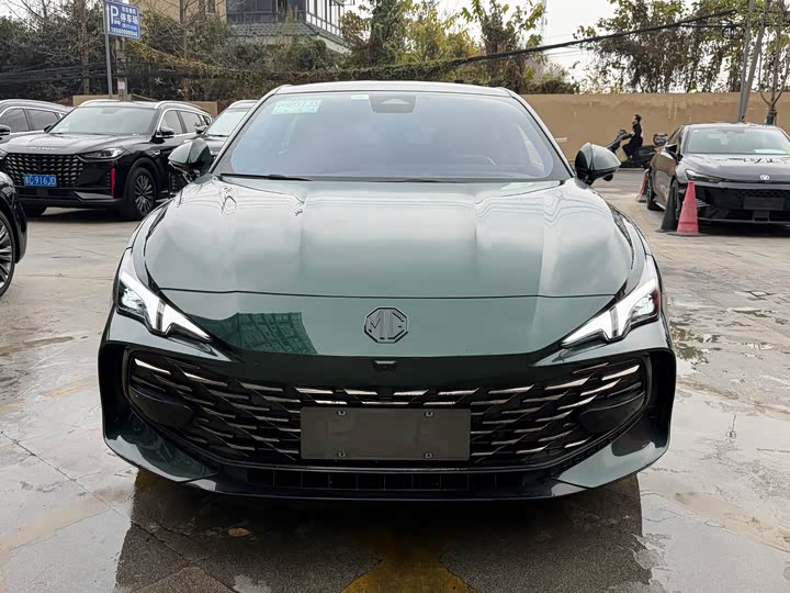 Фото 2 - MG Motor 7