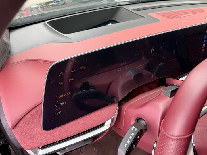 Фото 6 - MG Motor 7