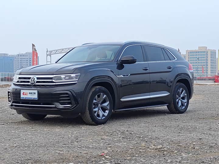 Фото 2 - Volkswagen Teramont X
