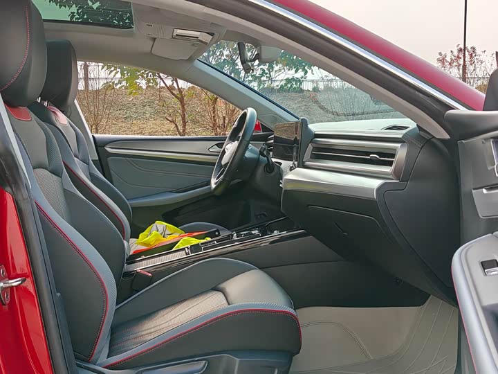 Фото 7 - Volkswagen Lamando L