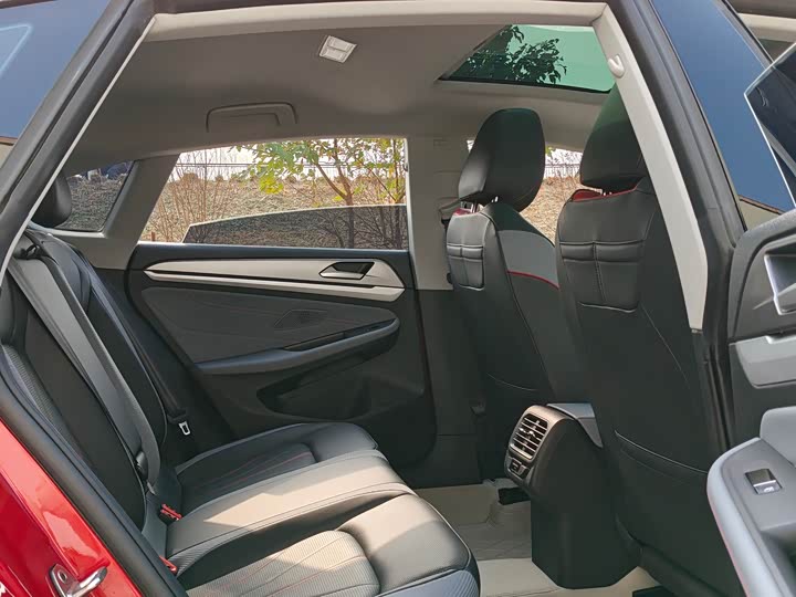 Фото 8 - Volkswagen Lamando L