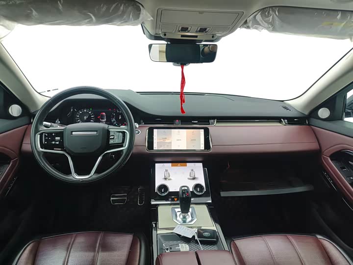Фото 9 - Land Rover Range Rover Evoque L