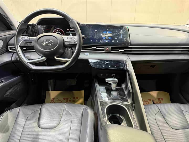 Фото 8 - Hyundai Elantra N line