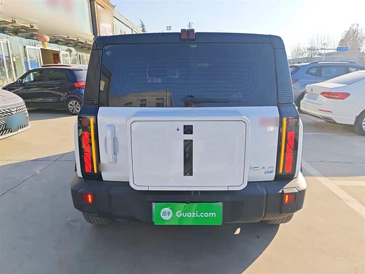 Фото 6 - Chery iCar 03