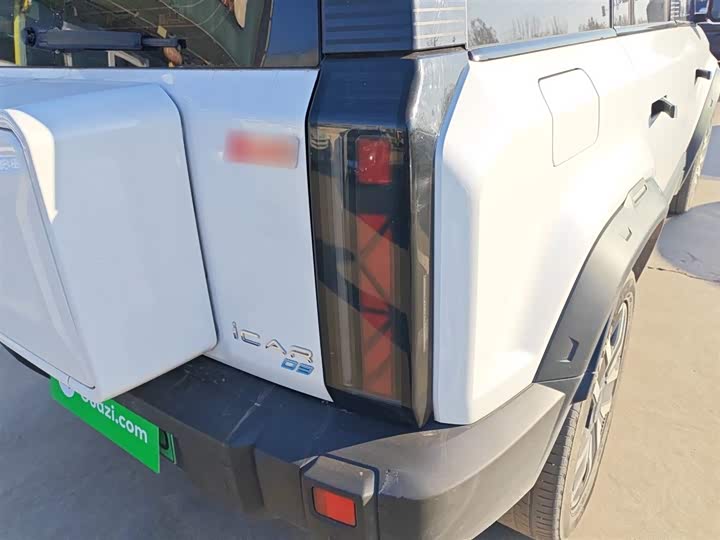 Фото 8 - Chery iCar 03