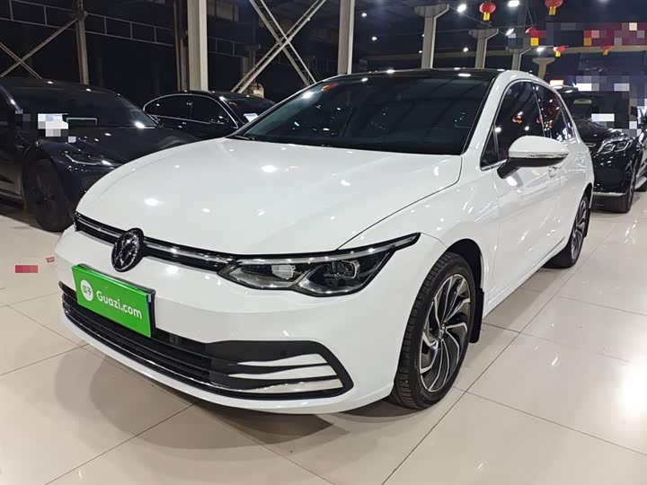 Фото 1 - Volkswagen Golf