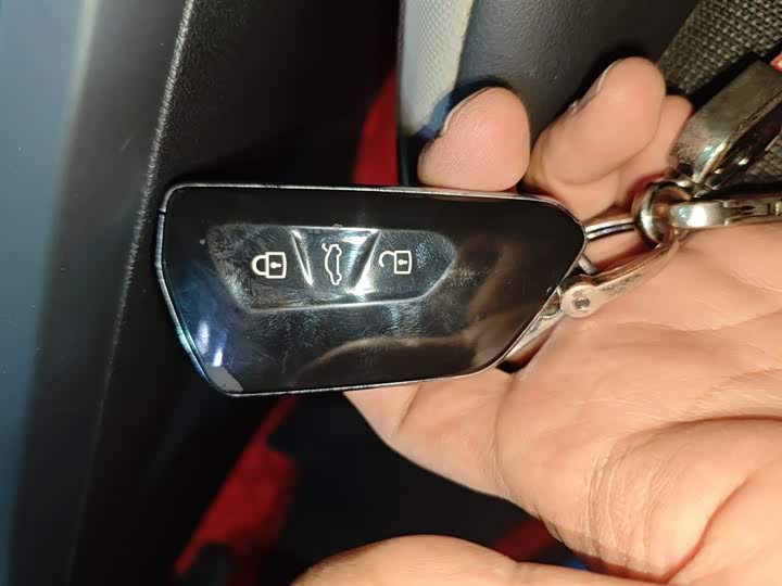 Фото 9 - Volkswagen Golf