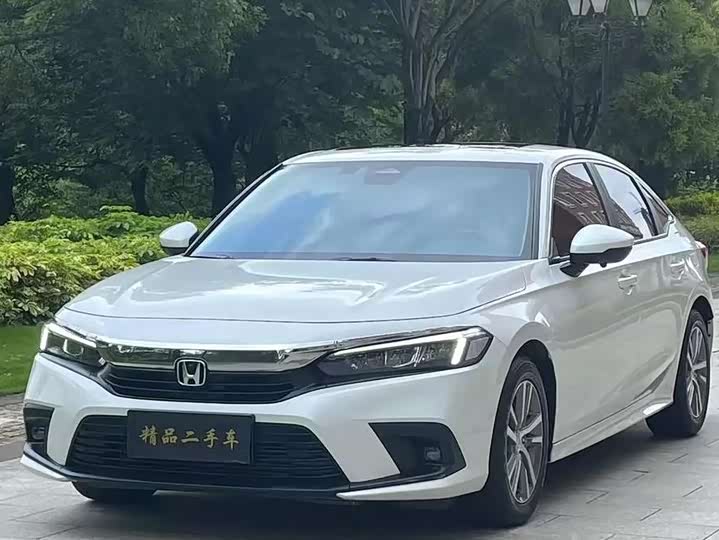 Фото 2 - Honda Civic