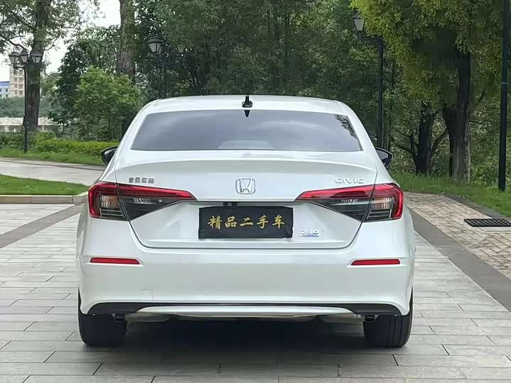 Фото 9 - Honda Civic