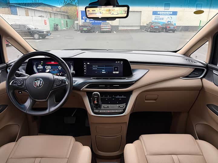 Фото 8 - Buick GL8 ES