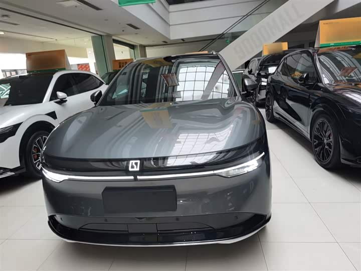 Фото 3 - Zeekr 7X