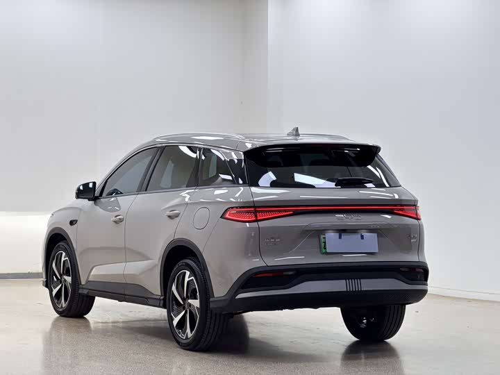 Фото 4 - BYD Sea Lion 05 DM-i Hybrid