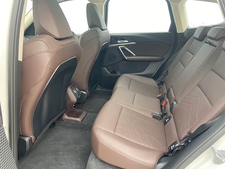 Фото 7 - BMW iX1