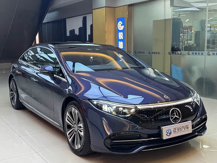 Фото 3 - Mercedes-Benz EQS