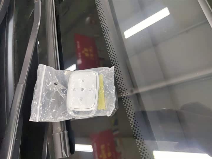 Фото 9 - BAIC Arcfox T1