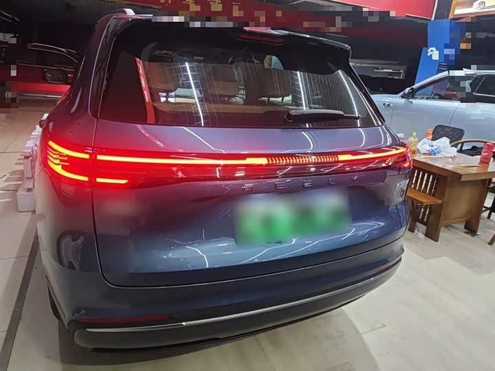 Фото 6 - Geely Galaxy Starship 7