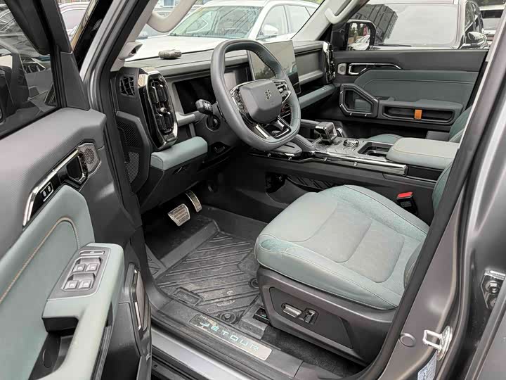 Фото 4 - Jetour T2