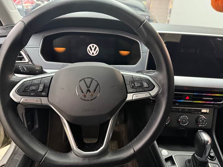 Фото 5 - Volkswagen Lavida