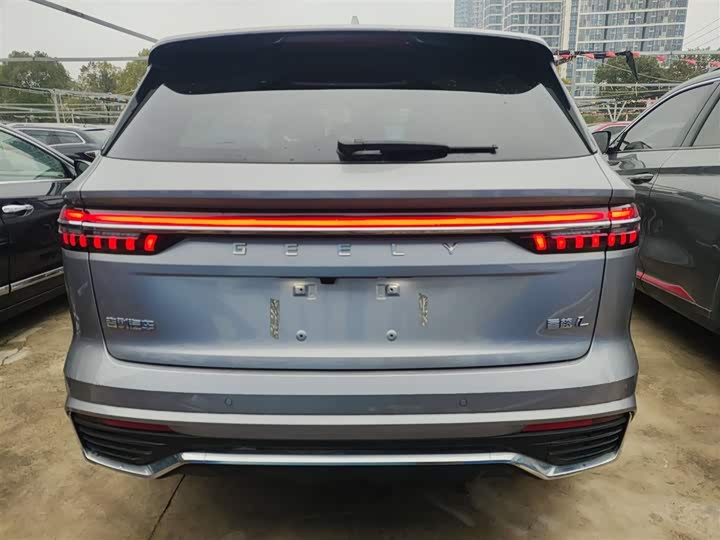 Фото 6 - Geely Monjaro