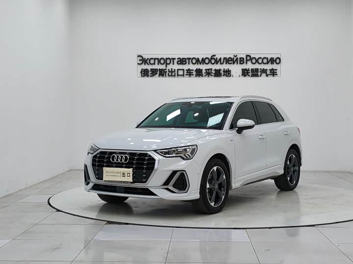 Фото 3 - Audi Q3