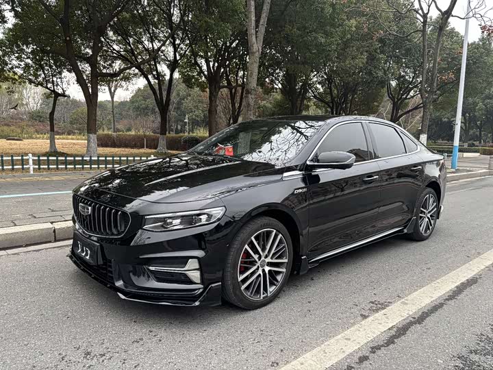 Фото 1 - Geely Preface