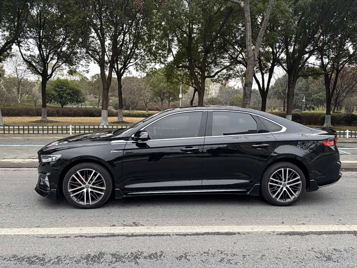 Фото 4 - Geely Preface