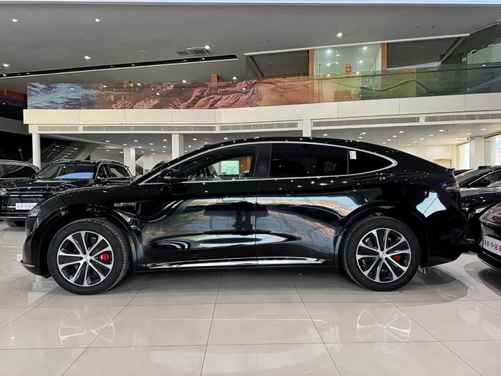 Фото 7 - Luxeed R7